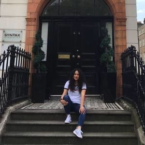 Meet your Posher, Bianca